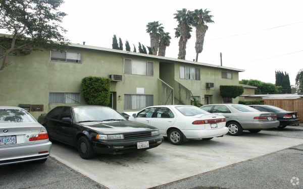 Building Photo - 11515-11521 Ranchito St