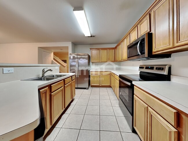 Building Photo - 7703 Grey Goose Trail