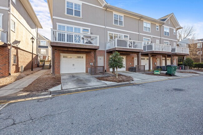 Building Photo - 853 Clarkson Mill Ct