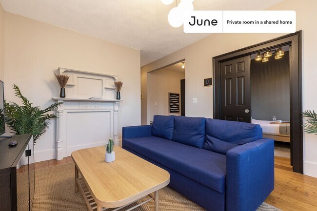 Foto del edificio - Room in Shared 4 bed/1 bath home in Mission Hill