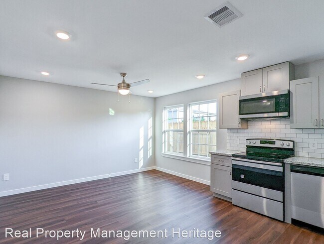 Building Photo - 3 br, 2 bath House - 6811 Glass St. #B