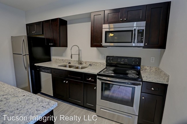 Foto del edificio - 1431 N Highland Ave