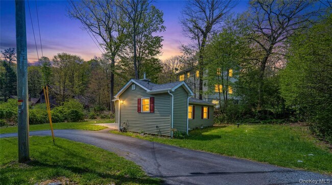 Foto del edificio - 797 Forest Glen Rd