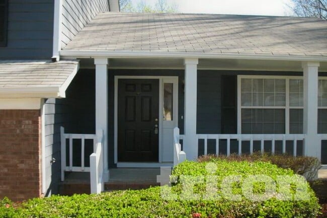 Building Photo - 4393 Westchester Ct