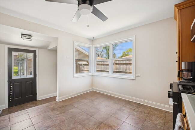 Foto del edificio - 3609 Bobwhite Ln