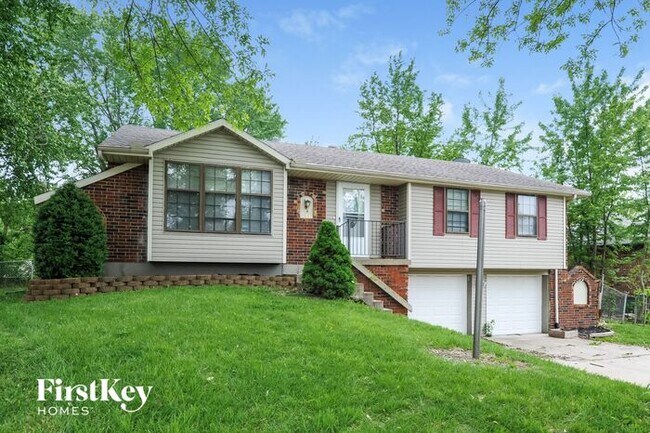 Foto del edificio - 716 NW Cambridge Ct