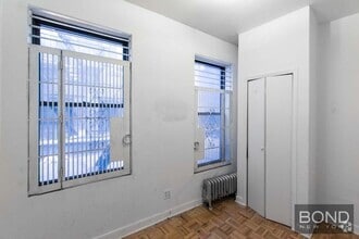 Building Photo - 369 Broome St