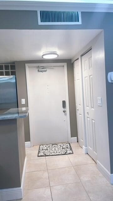 Building Photo - 6600 S Oriole Blvd