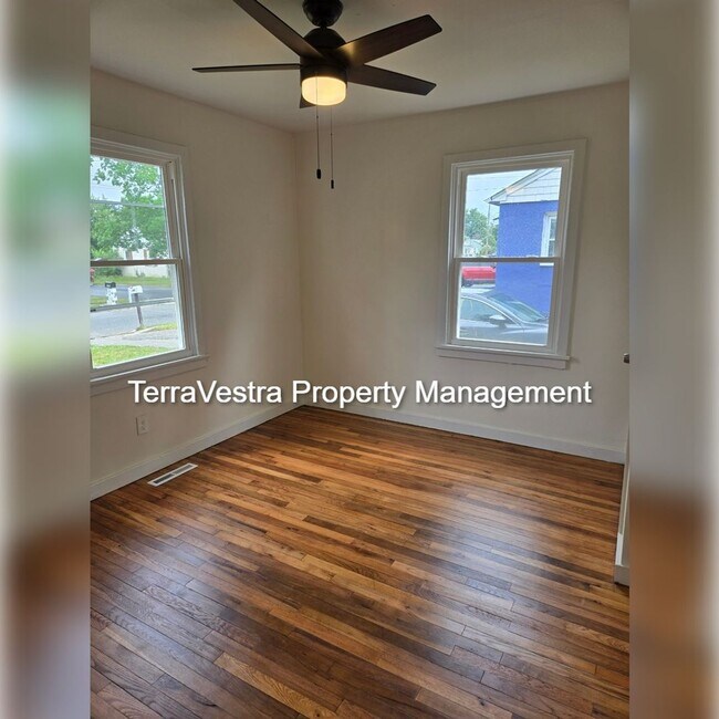 Foto del edificio - Renovated 3 Bed in Upper Deerfield