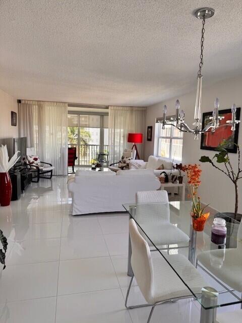 Foto del edificio - 3300 S Ocean Blvd