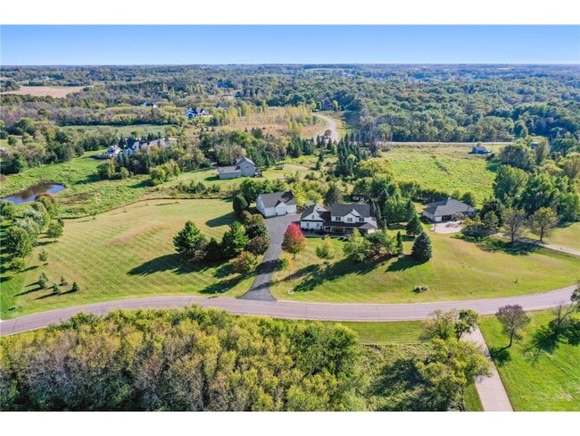 Building Photo - 9520 Scott St