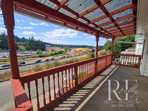 Building Photo - 636 Bremerton Blvd