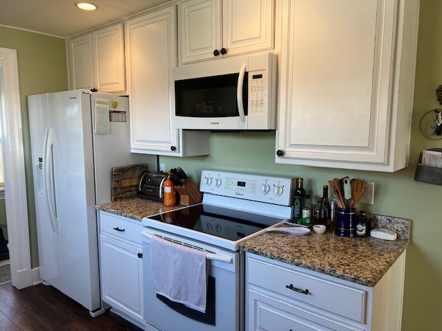 Building Photo - 322 Locust Ave