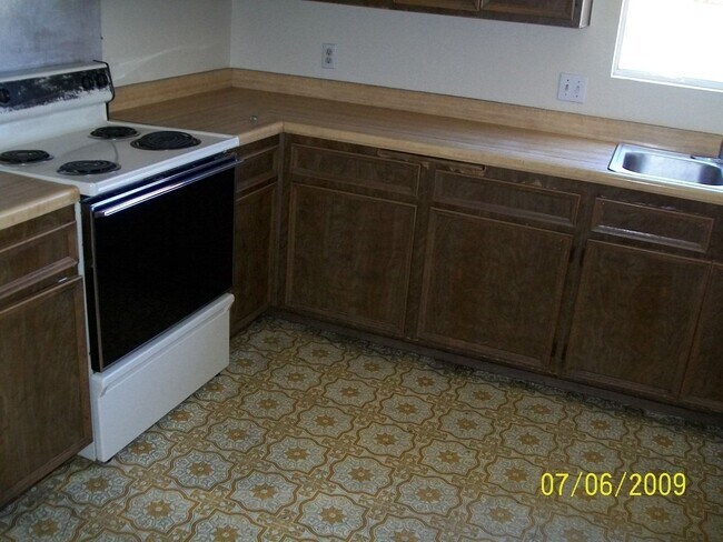 Foto del edificio - 3 br, 2 bath House - 1956 Cantamar Rd.