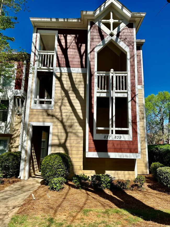 Foto del edificio - 3 Bedroom Garden Unit on Lake Norman, Lake...