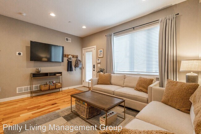 Foto del edificio - 3 br, 2 bath House - 1721 Erdman Street