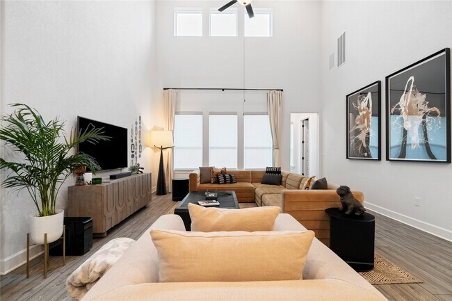 Building Photo - 4504 Cool Gray Cv