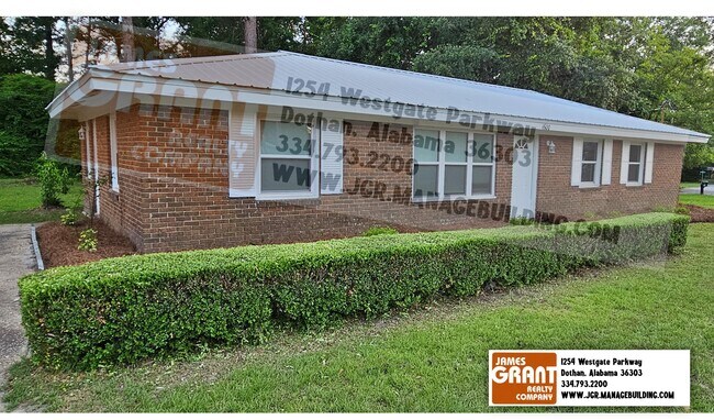 Building Photo - 1600 Galaxie Dr