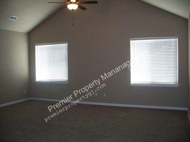 Building Photo - 651 Copper Canyon Dr
