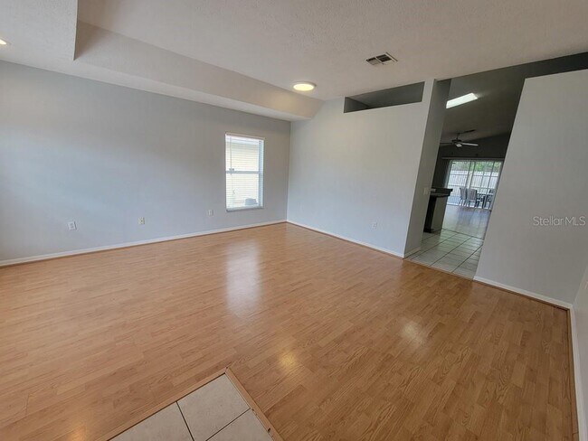 Foto del edificio - 7942 Chadwick Dr