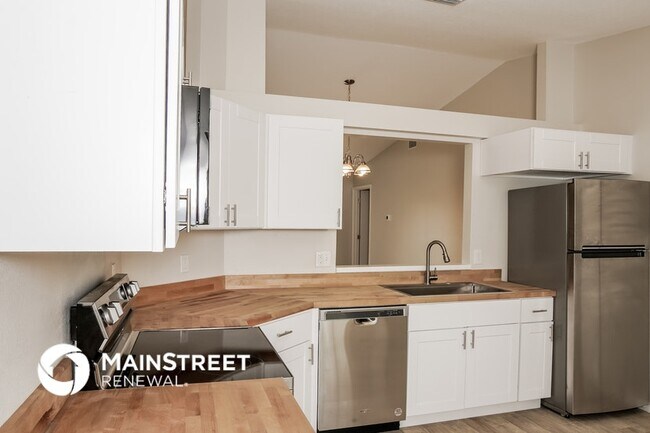 Foto del edificio - 1722 Elmhurst Cir SE