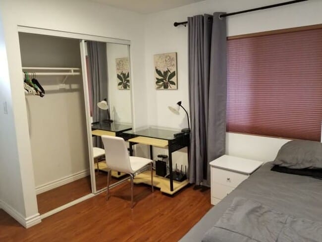 Building Photo - 20001 Arminta St