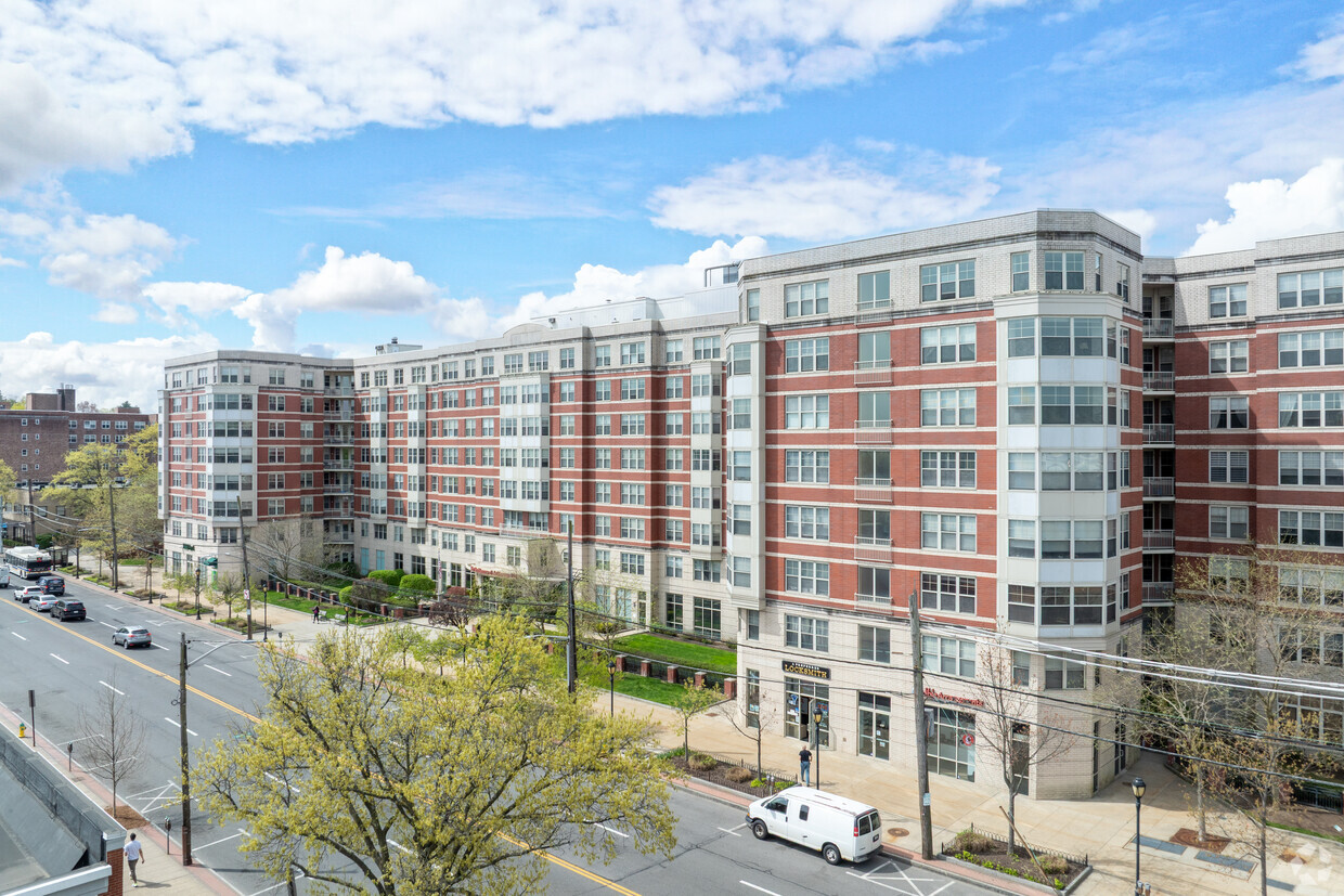 Primary Photo - The Residences at Jefferson Place