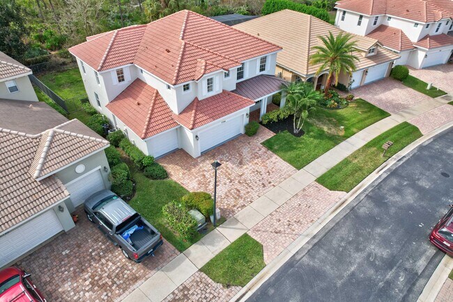 Foto del edificio - 7786 SE Heritage Blvd