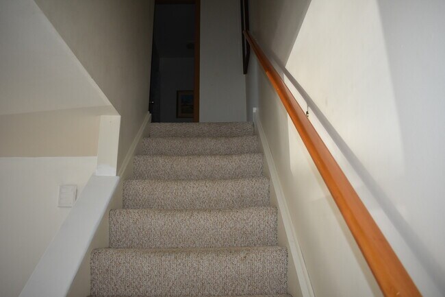 Foto del edificio - 141 Willows Edge Ct