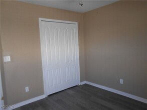 Building Photo - 3208 71st St W