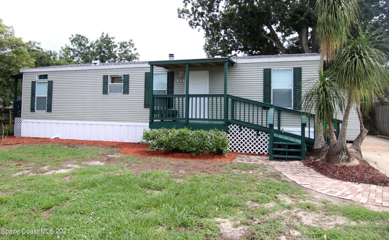 Primary Photo - 451 Seahorse Ln