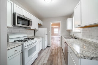 Building Photo - 1069 Fairwood Ave