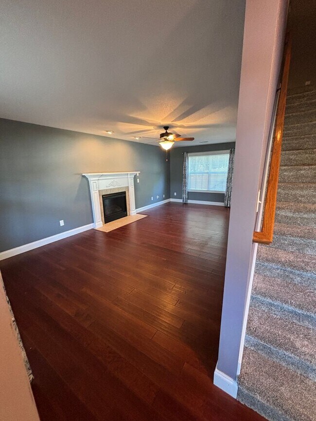Foto del edificio - 1711 Durham Park Ln