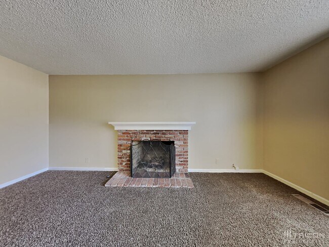 Foto del edificio - 1965 Windsor Way