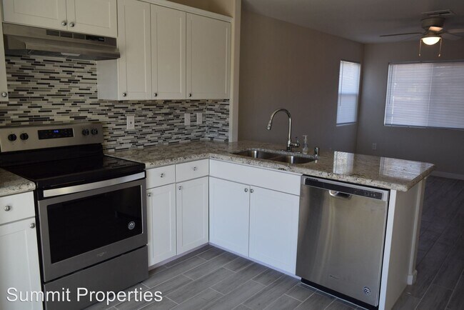 Building Photo - 3 br, 2 bath House - 1416 Manzanita Way