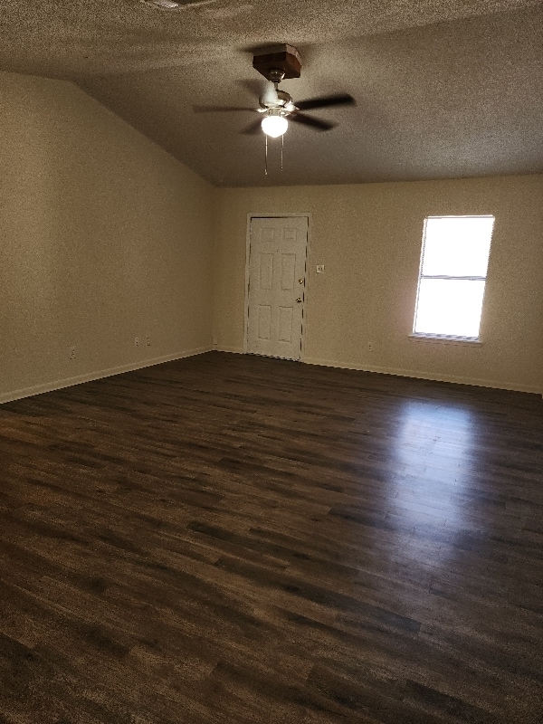 Building Photo - 509 Summit St