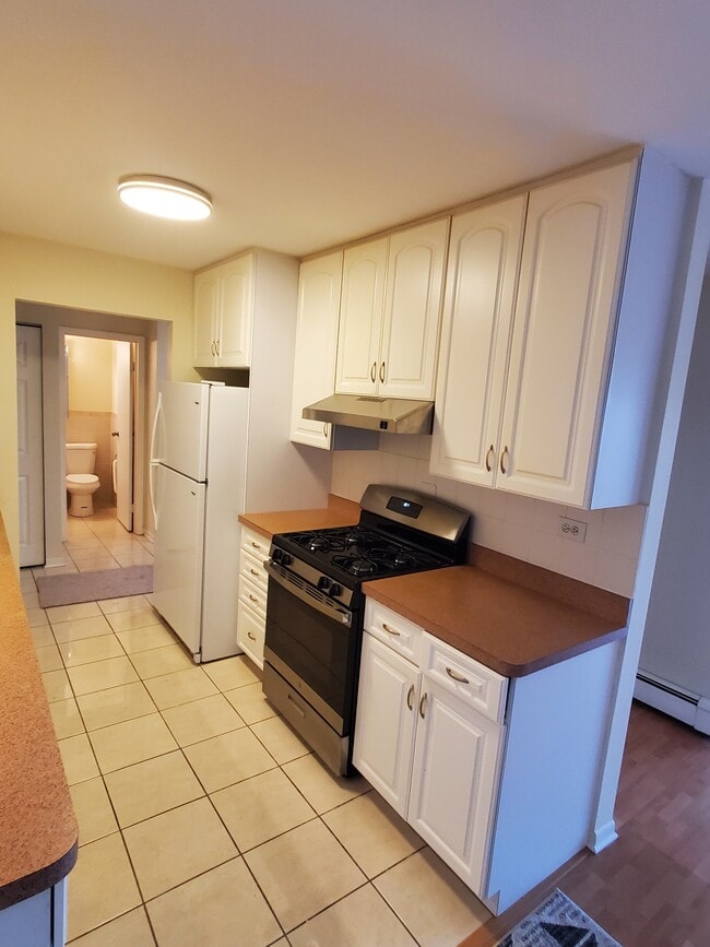 Foto del edificio - 8894 Knight Ave