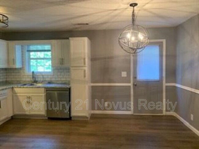 Foto del edificio - 2297 Shady Grove Rd