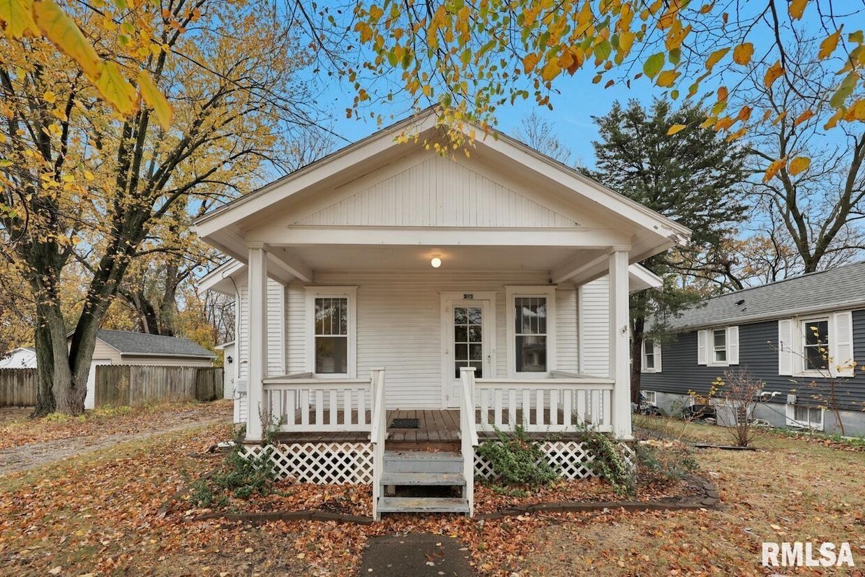 Foto principal - 323 Pekin Ave