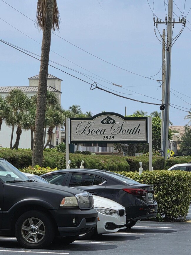 Building Photo - 2929 S Ocean Blvd