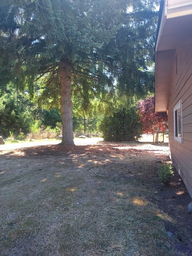 Building Photo - STATUS: UNAVAILABLE; RENTED-R137 | $2400.0...