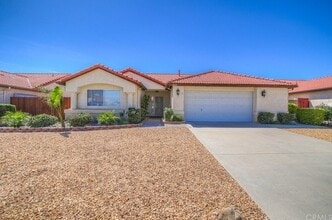 Building Photo - 1319 Zirconia St