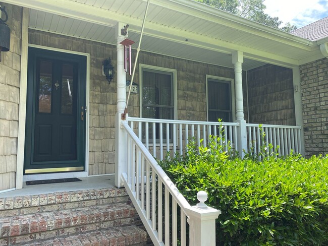 Building Photo - Bayshore Community! Boat Landing! 4BR, Gar...