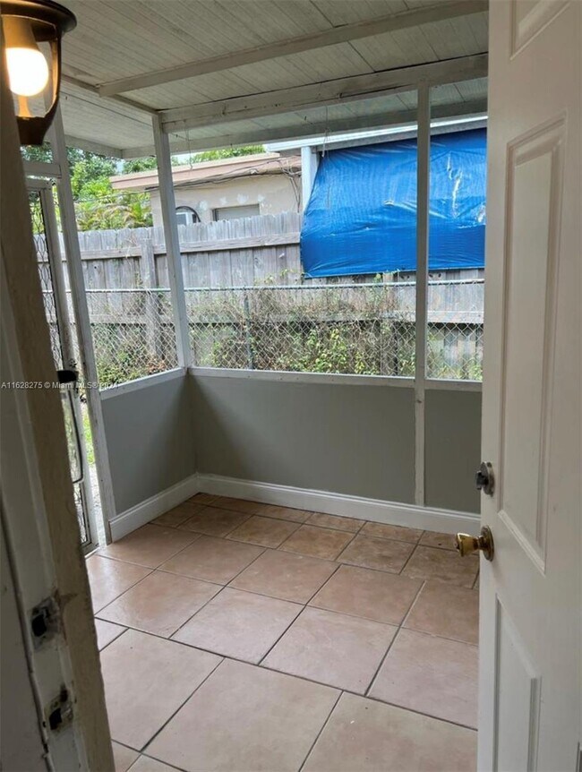 Foto del edificio - 1101 SW 24th Ave