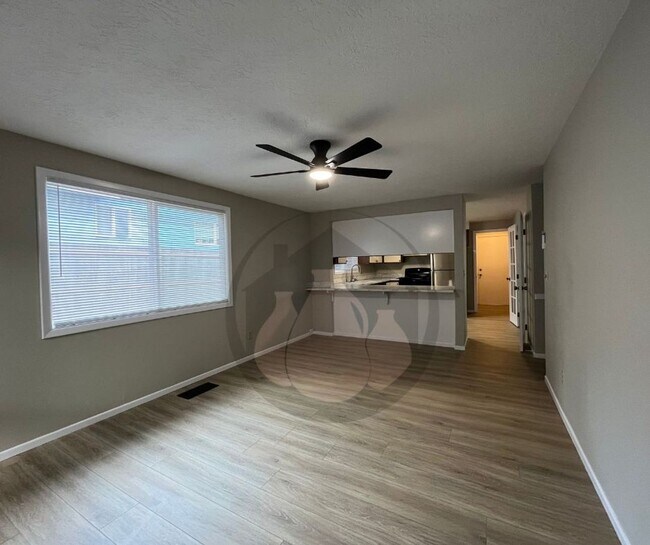 Foto del edificio - Single Level House-S Salem. Ready to Move in!!!