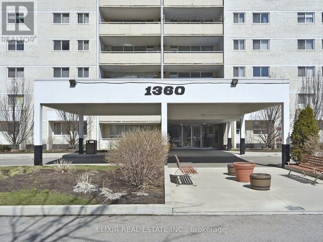 Building Photo - 1360 York Mills Rd