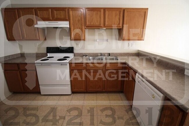 Foto del edificio - 3304 Hereford Ln