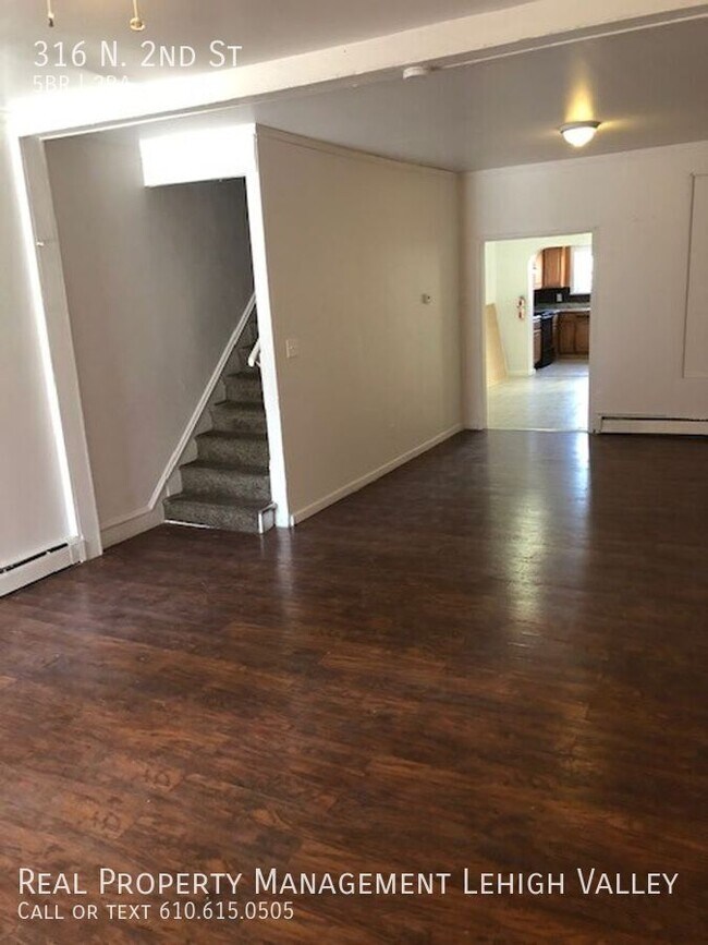 Foto del edificio - 316 N 2nd St