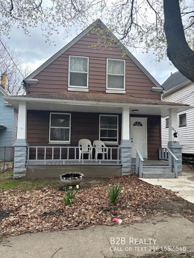Primary Photo - 3137 W 68th St