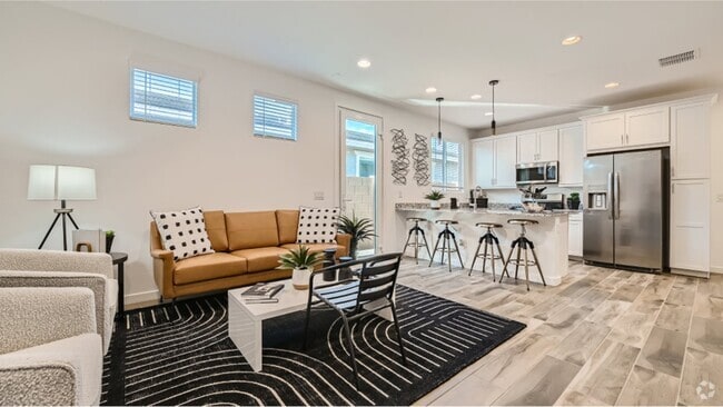 Building Photo - 3241 E Malibu Dr